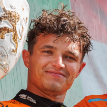 F1: Norris promette di “tirare fuori tutte le carte” contro Verstappen